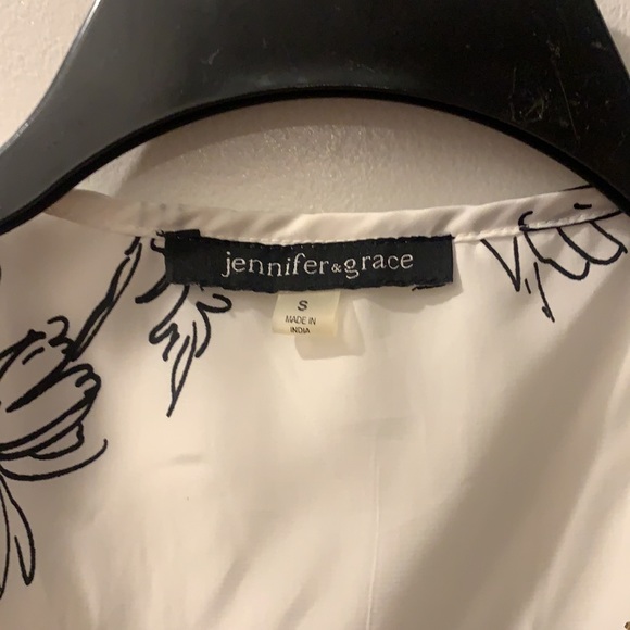 Top - Picture 2 of 6